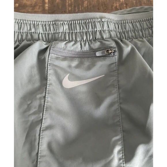 Nike Women's Grey Dri Fit Running Shorts Zip Pocket Size Xsmall - Picture 5 of 14